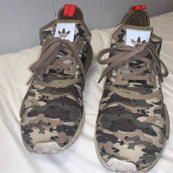 Adidas Boost NMD Camo - Picture 2 of 3